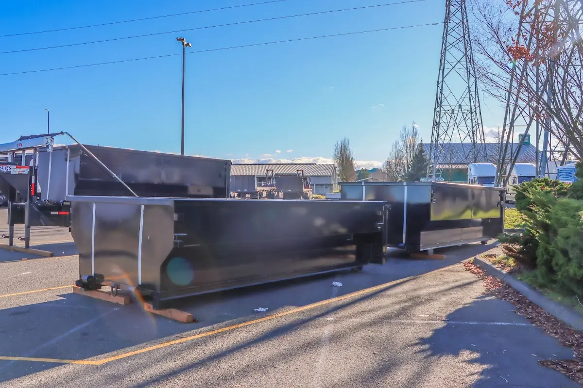 Professional dumpster rental and junk removal service in Plumsted